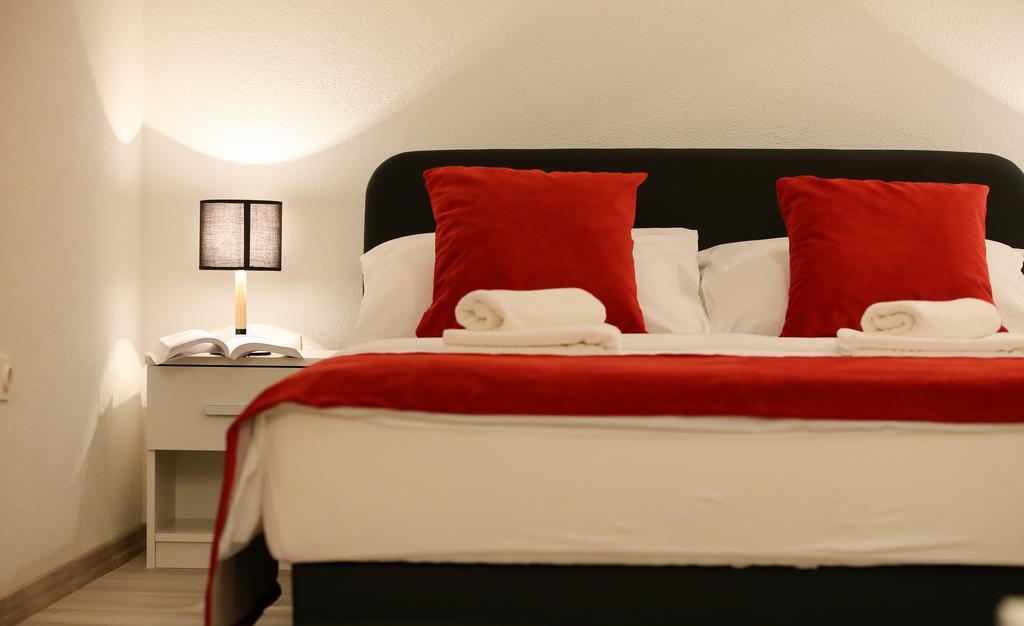 Central Located Guest House Mostar Esterno foto