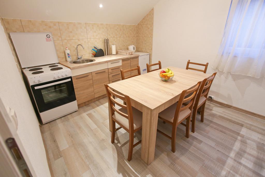 Central Located Guest House Mostar Esterno foto